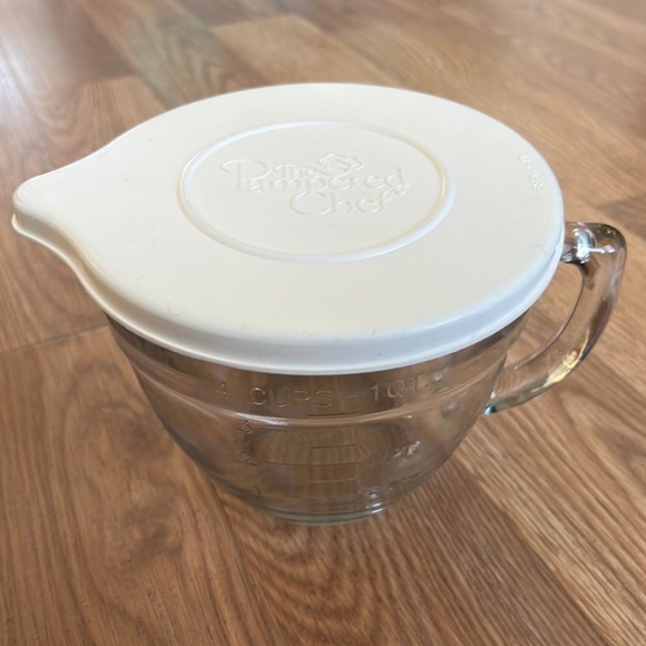 Pampered Chef Kitchen 499 Shipping Pampered Chef 4 Cup Glass